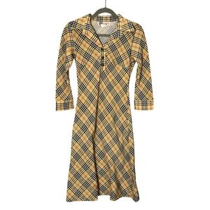 Basics Plaid Rayon Crepe Collared Button Front Dress Size Small Tan Multi